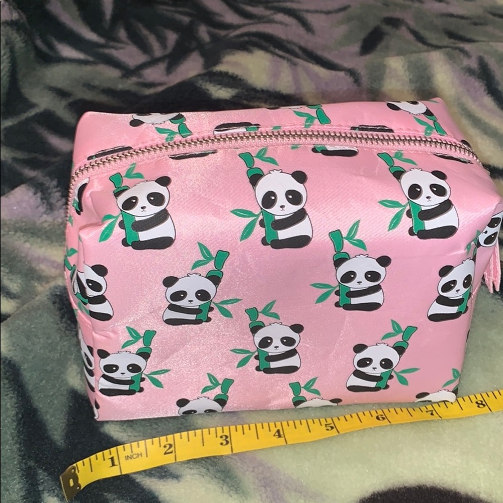 NWT Forever21 Panda Cosmetic Bag